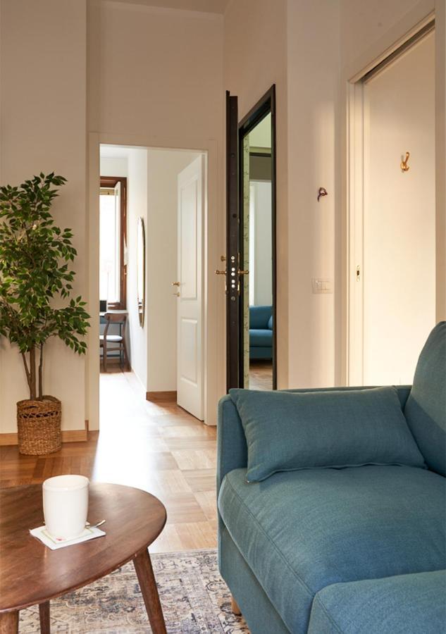 Апартаменты Cozy Duomo - Elegant & Quiet, 300M From Cathedral Милан Экстерьер фото