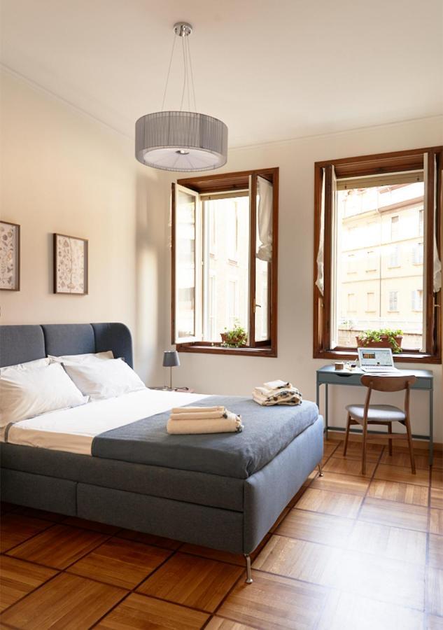 Апартаменты Cozy Duomo - Elegant & Quiet, 300M From Cathedral Милан Экстерьер фото