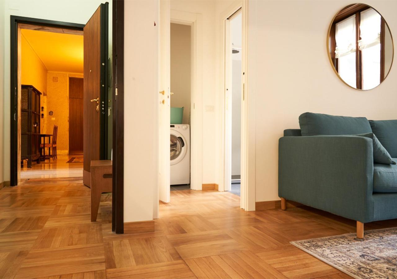 Апартаменты Cozy Duomo - Elegant & Quiet, 300M From Cathedral Милан Экстерьер фото